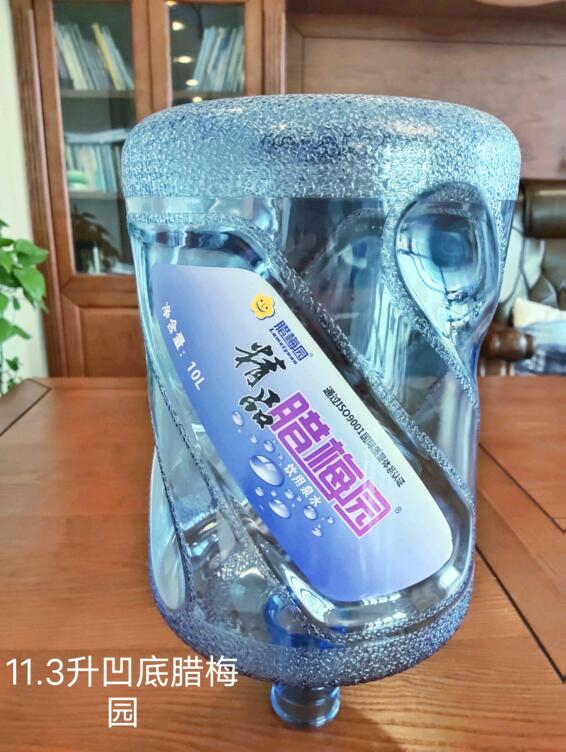 公司常年出售水桶破粹料，價格來電詳談